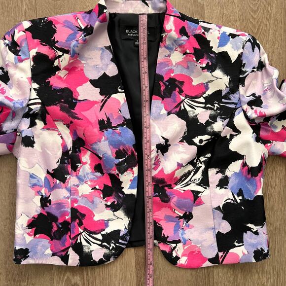 Black Label by Evan Picone NWOT Floral Pink/Purple Cropped Blazer - Picture 11 of 12